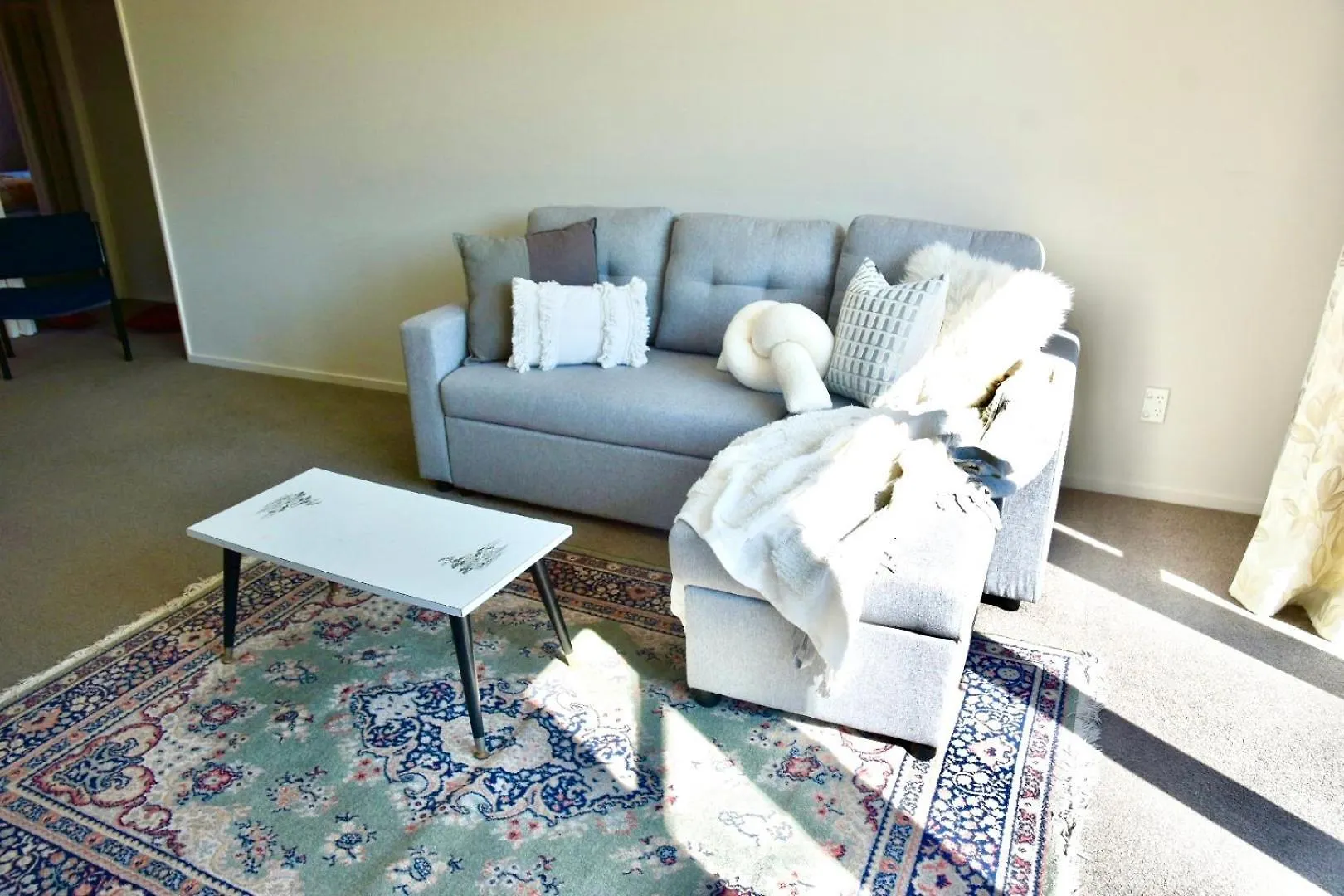 Sunny Garden Retreat - 3-Br Home Near Mall, City & Airport Κράισττσερτς
