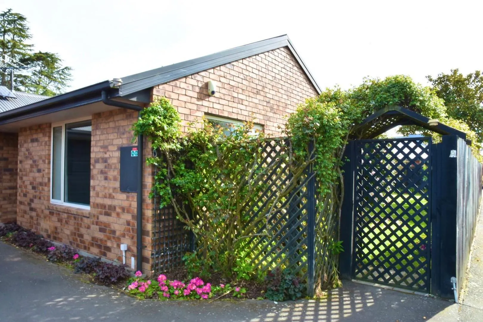 Βίλα Sunny Garden Retreat - 3-Br Home Near Mall, City & Airport Κράισττσερτς Νέα Ζηλανδία